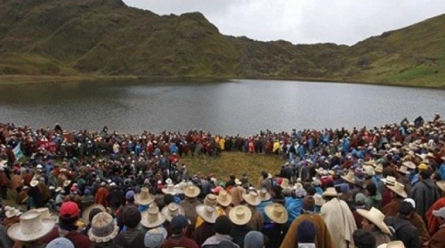Perú: concesiones mineras ponen a prueba a Humala
