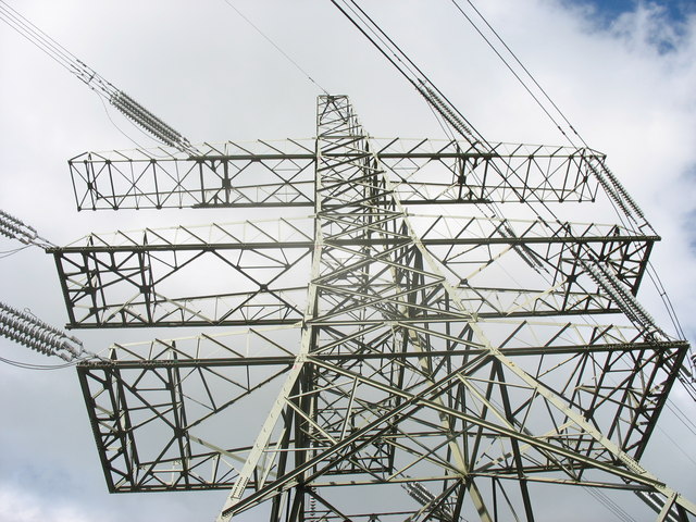 Enersis advierte “una cuota de riesgo en el futuro del suministro eléctrico” en el país	
