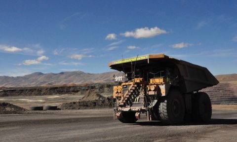 Inversión minera peruana cae en marzo