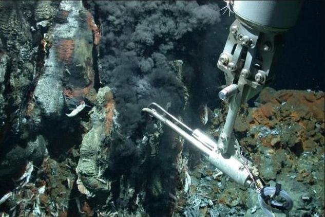 ONU crea plan que regula actividad submarina	