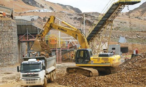 Minería peruana presenta problemas energéticos para sus proyectos
