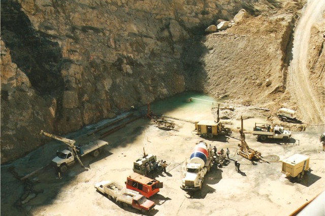 Fondos para la exploración minera