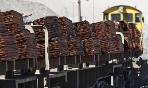 FMI destaca crecimiento económico de Chile y advierte los efectos del cobre