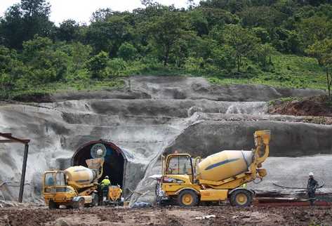 Gobierno Guatemala busca moratoria de 2 años en nuevos proyectos minería metales