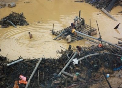 Perú busca controlar minería informal en región amazónica