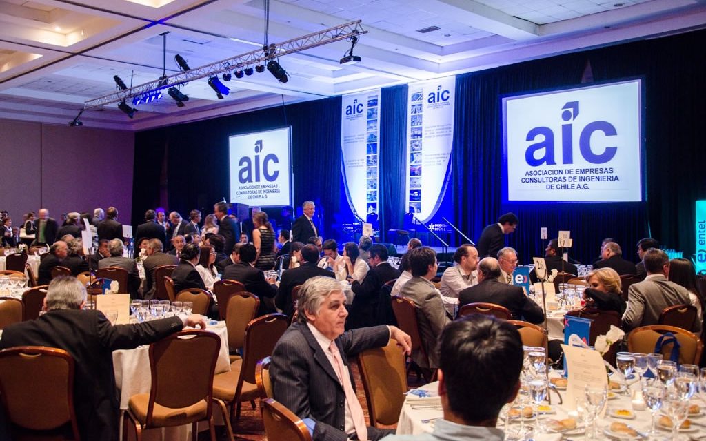 AIC hace un llamado a la inversión en cena anual 
