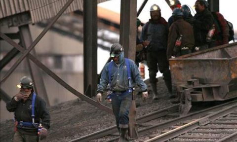 Minería peruana requiere dotación de trabajadores para el 2015