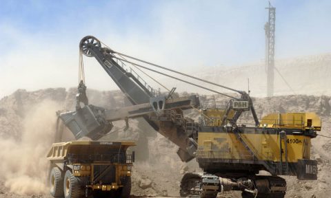 exploración minera en Chile cae 12% en 2013
