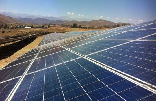 Inauguran planta de energía solar en Andacollo
