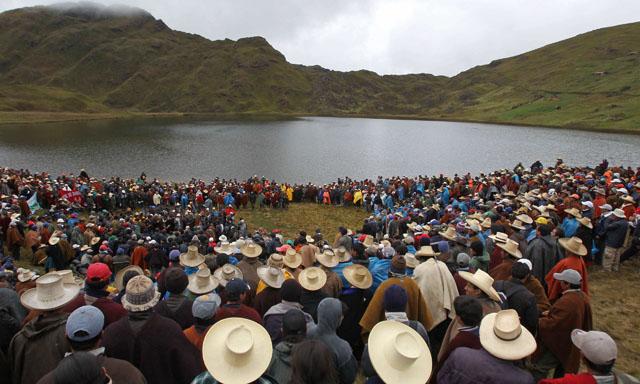 Perú: proyecto Conga iniciaría operaciones en 2014 al existir disposición de comunidades