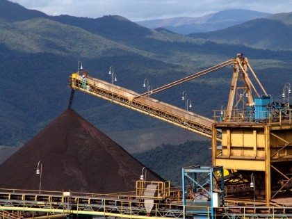 Minera Vale vende participaciones en empresas logísticas