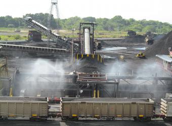 Gobierno colombiano suspende operación de cargue de carbón de Drummond