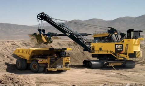 Inversión minera de Perú crece 15% hasta agosto de 2013