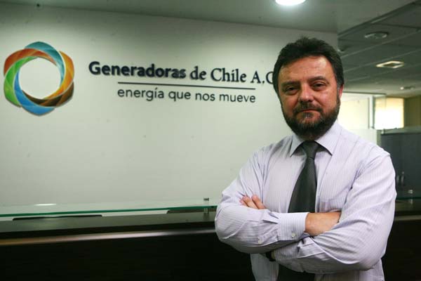 Gerente general de la Asociación de Generadoras califica gestión del gobierno en materia energética