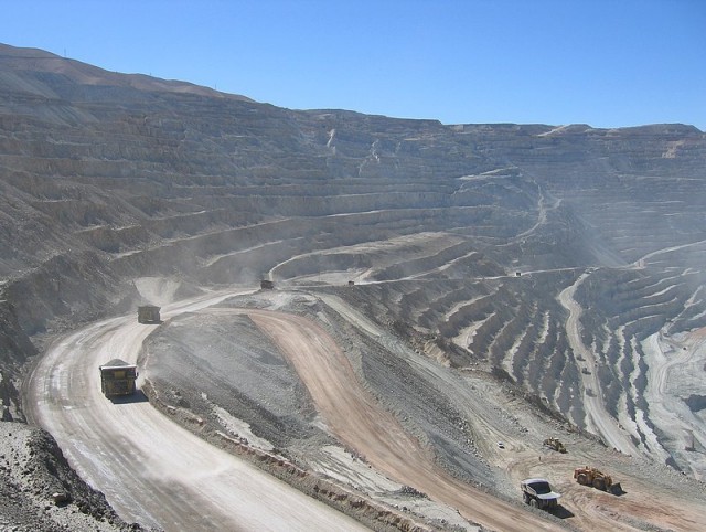 Codelco contain rising costs in copper production after eight years