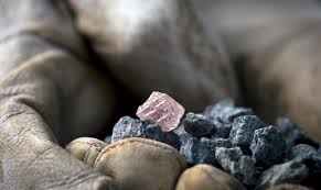 Sierra Leona exporta diamante de 125 quilates