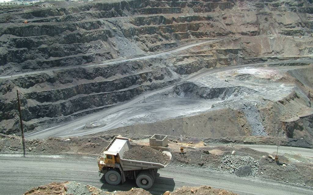 México: Mineras Buscan inversionistas para abrir proyectos de plata y cobre