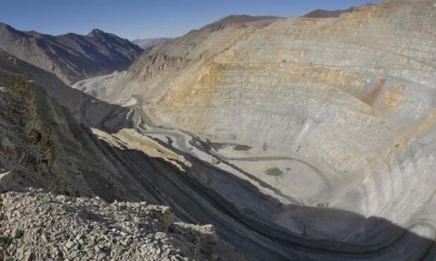 Antofagasta Minerals tuvo baja del 36,4% en sus utilidades de 2013