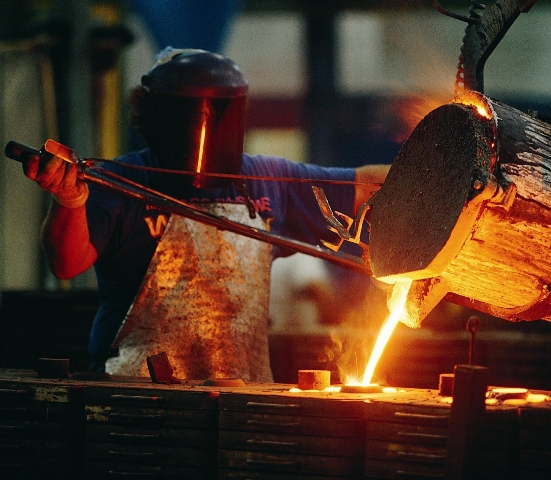 Caída del sector metalúrgico afectó a más de 11 puestos de trabajo en 2013 