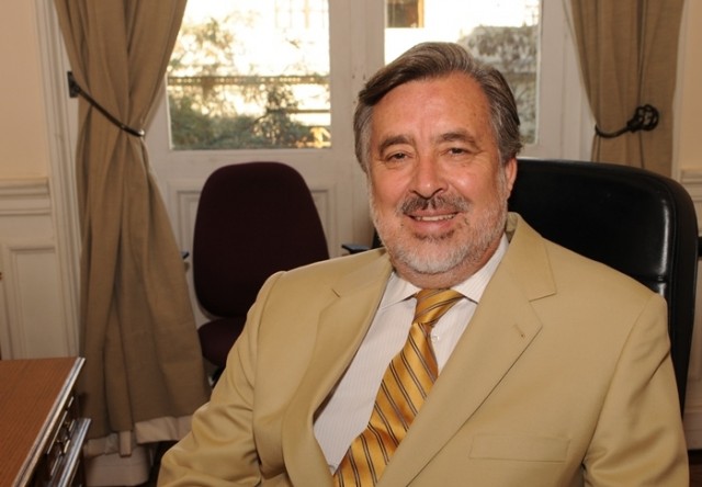El senador Alejandro Guillier, nuevo presidente de la Comisión de Minería y Energía del Senado  