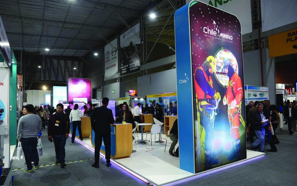 Expomina Perú delegación chilena